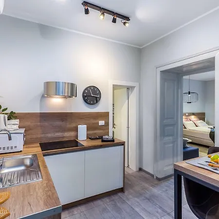 Apartment Number 1 Deluxe Rijeka