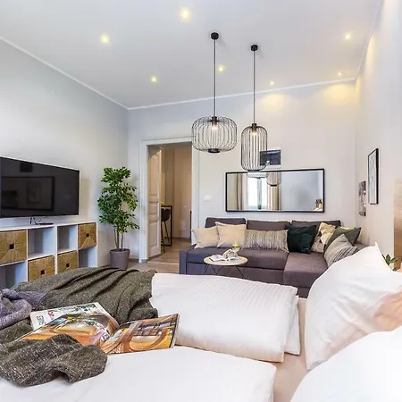 Apartment Number 1 Deluxe *